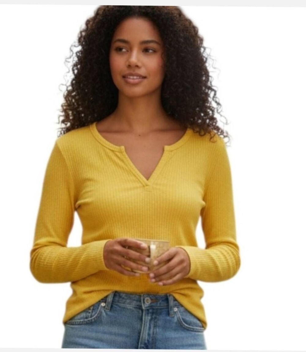 Amazon Yellow Waffle Knit Long Sleeve Henley Top Sz.M EUC.